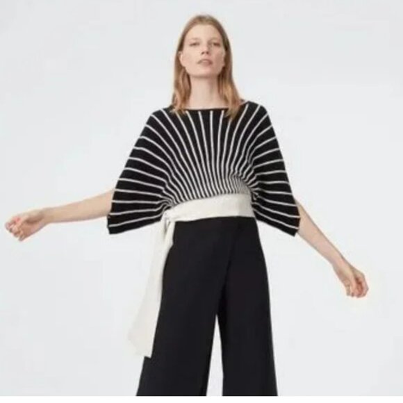 Club Monaco Armadilla Sweater Size S - Picture 1 of 5